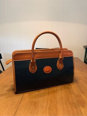 Vintage Carina International Waterproof Bag